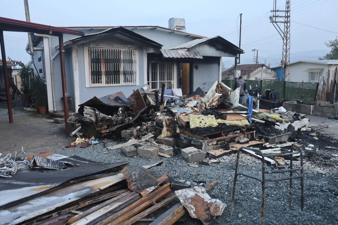 Hatay’da felaket zinciri! Enkazdan kurtuldular, yangında her şeylerini kaybettiler 3