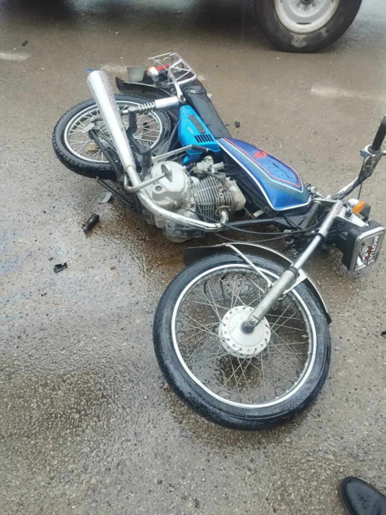 Motosikletli genç ölümden döndü: “Polisler haklıymış, kask hayat kurtarıyor” 2