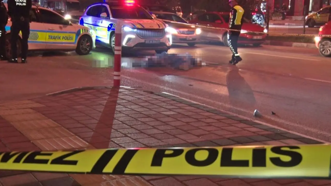 Ders çıkışında değil, son yolculuğunda bir aradalar: Liseli öğrenci hayatını kaybetti 1