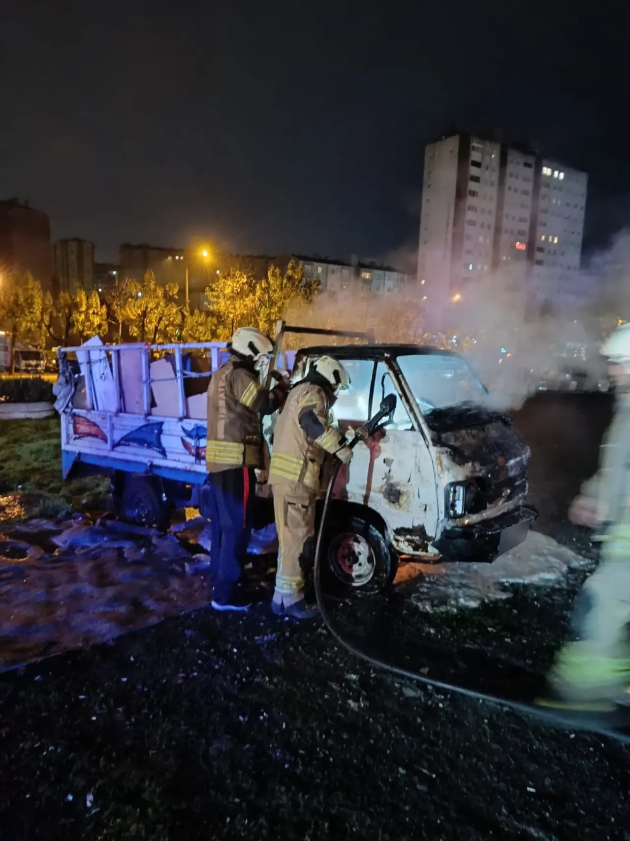 Beylikdüzü’nde seri kundakçı! 4 yangın 1 kadın 2