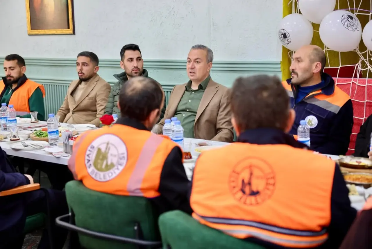 2025 Asfalt Yılı: Başkan Adem Uzun Çalışmaları Yerinde İnceledi 3