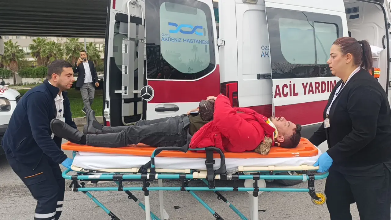 Ambulansa yol vermek isterken facia! Manavgat’ta ortalık savaş alanına dündü 4