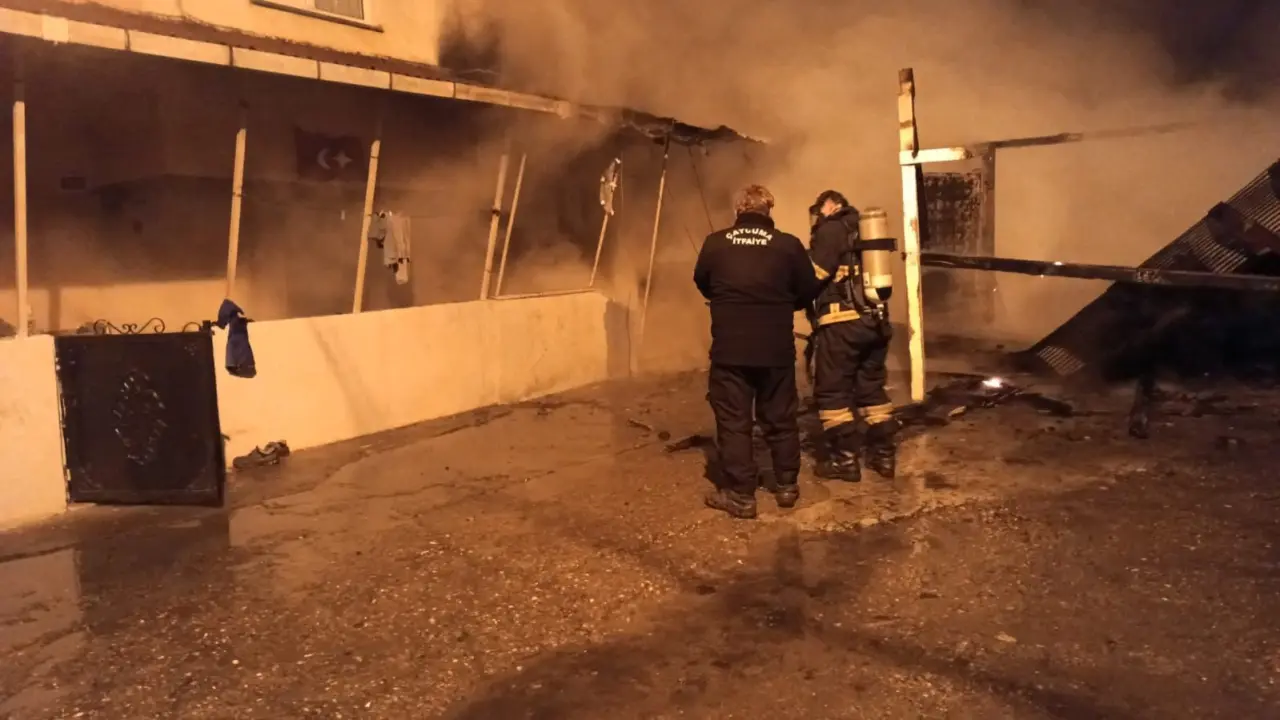 Zonguldak’ta soğuk gece alevlerle ısındı! Facianın eşiğinden dönüldü 2