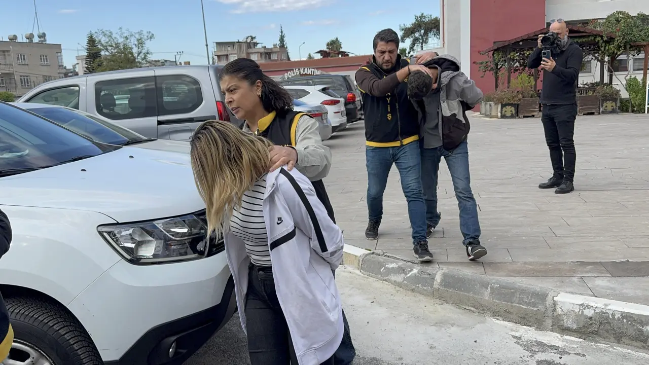 Adana'da korkunç cinayet! Sevgilisi eski aşkını öldürdü, balkondan atlayarak kaçtı 5