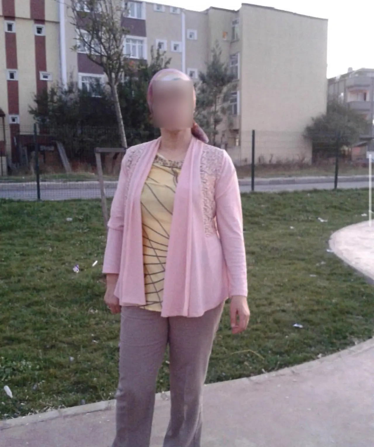 Okul müdürünü zehirleme girişimi! Tavuk yemeğine çamaşır suyu 1