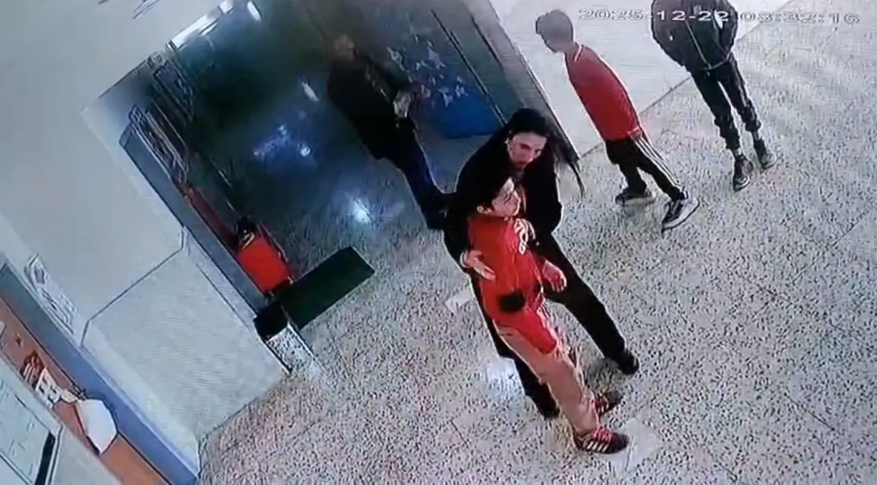 Viranşehir’de saniyelerle yarış! Öğretmenin hamlesi küçük öğrenciyi hayata bağladı 2