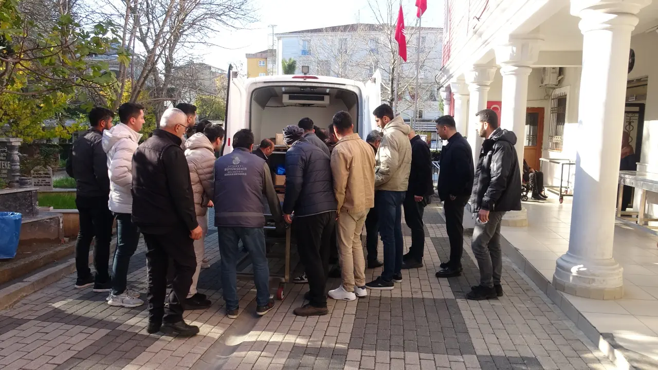 Bir kaza, üç yetim: Sultanbeyli’de acı ölüm 3