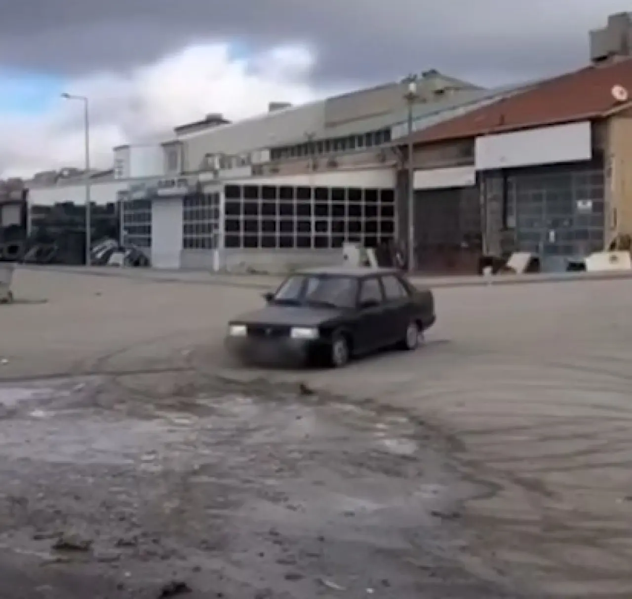 Kırşehir'de drift yapan sürücüye rekor ceza! Sosyal medya paylaşımı başına bela oldu 2