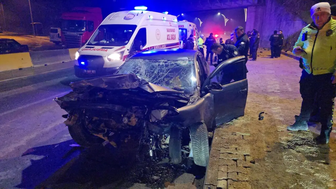 19 yaşında, ehliyetsiz ve alkollü! Kaçış biber gazıyla sonlandı 3