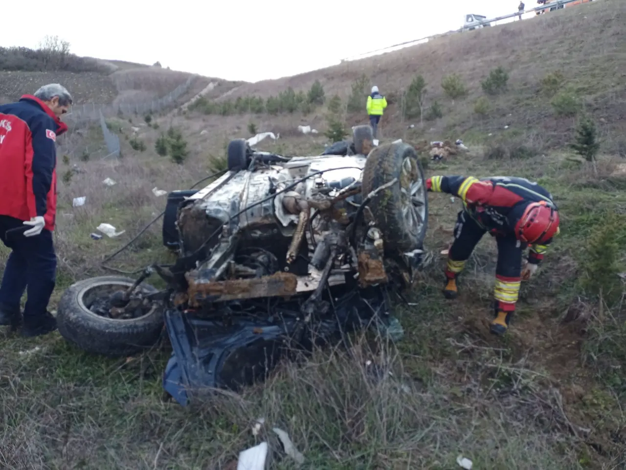 Bir anlık dikkatsizlik ölüm getirdi! 1 ölü, 2 yaralı 1