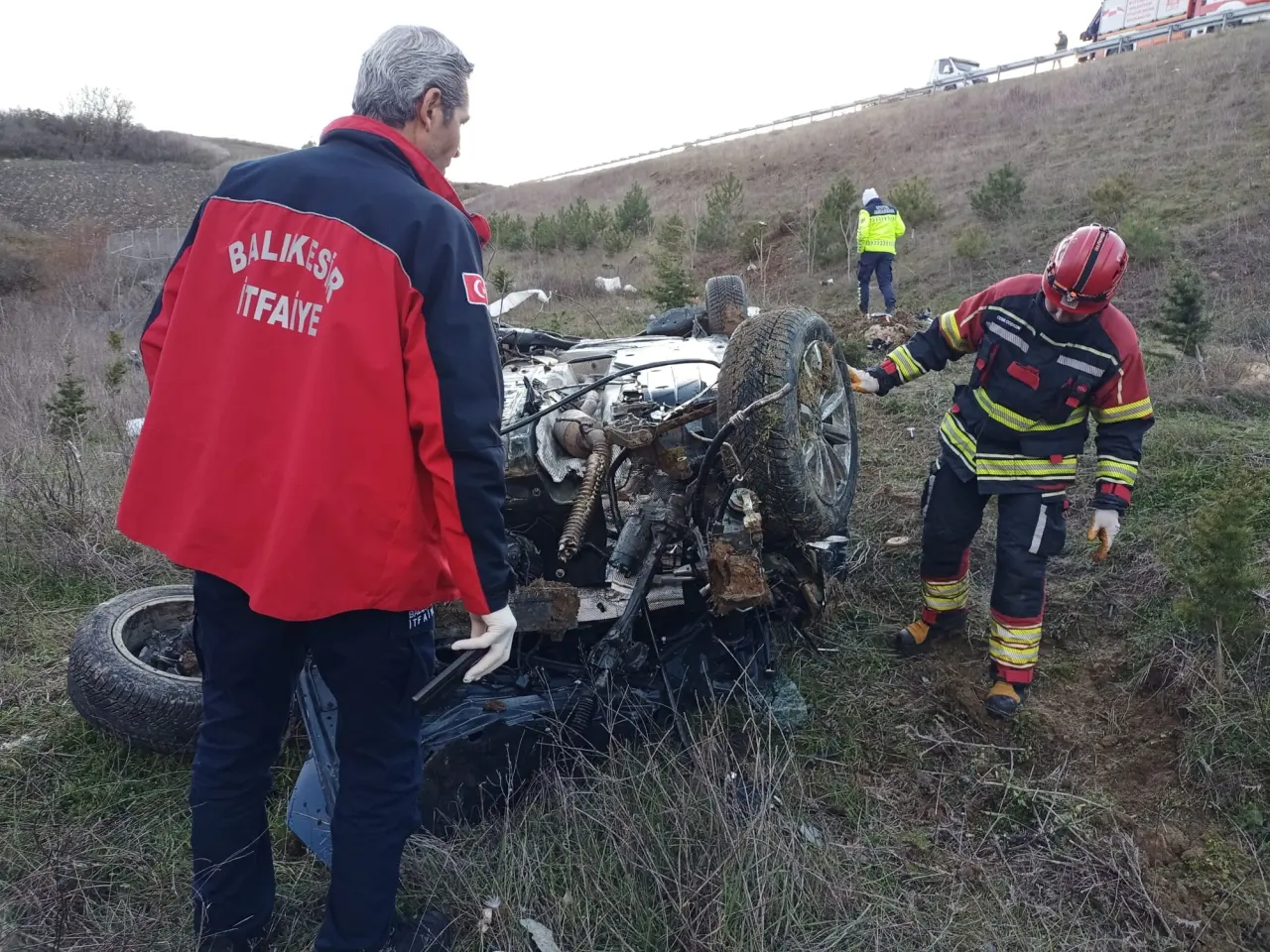 Bir anlık dikkatsizlik ölüm getirdi! 1 ölü, 2 yaralı 2