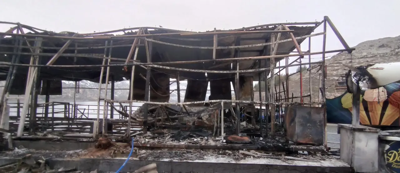 Fırat Nehri üzerinde dehşet! Aynı restoran yine alev alev 1