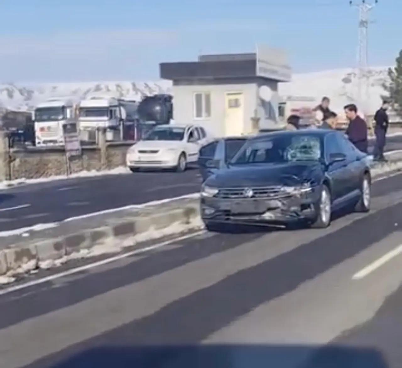 Batman’da feci kaza! Yaya otomobilin altında kaldı 1