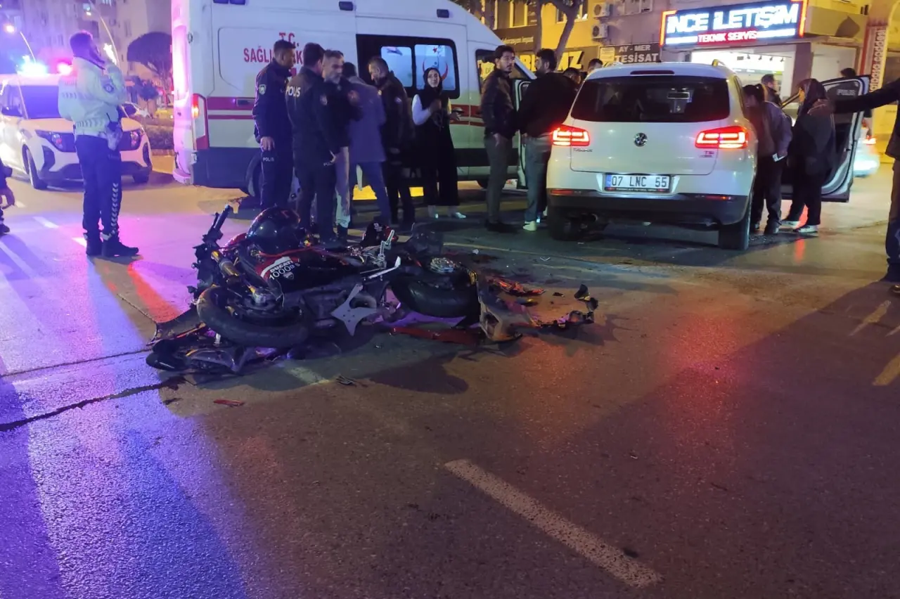 Manavgat'ta yürek burkan kaza: Kaskını sevdiğine verdi, canından oldu! 6