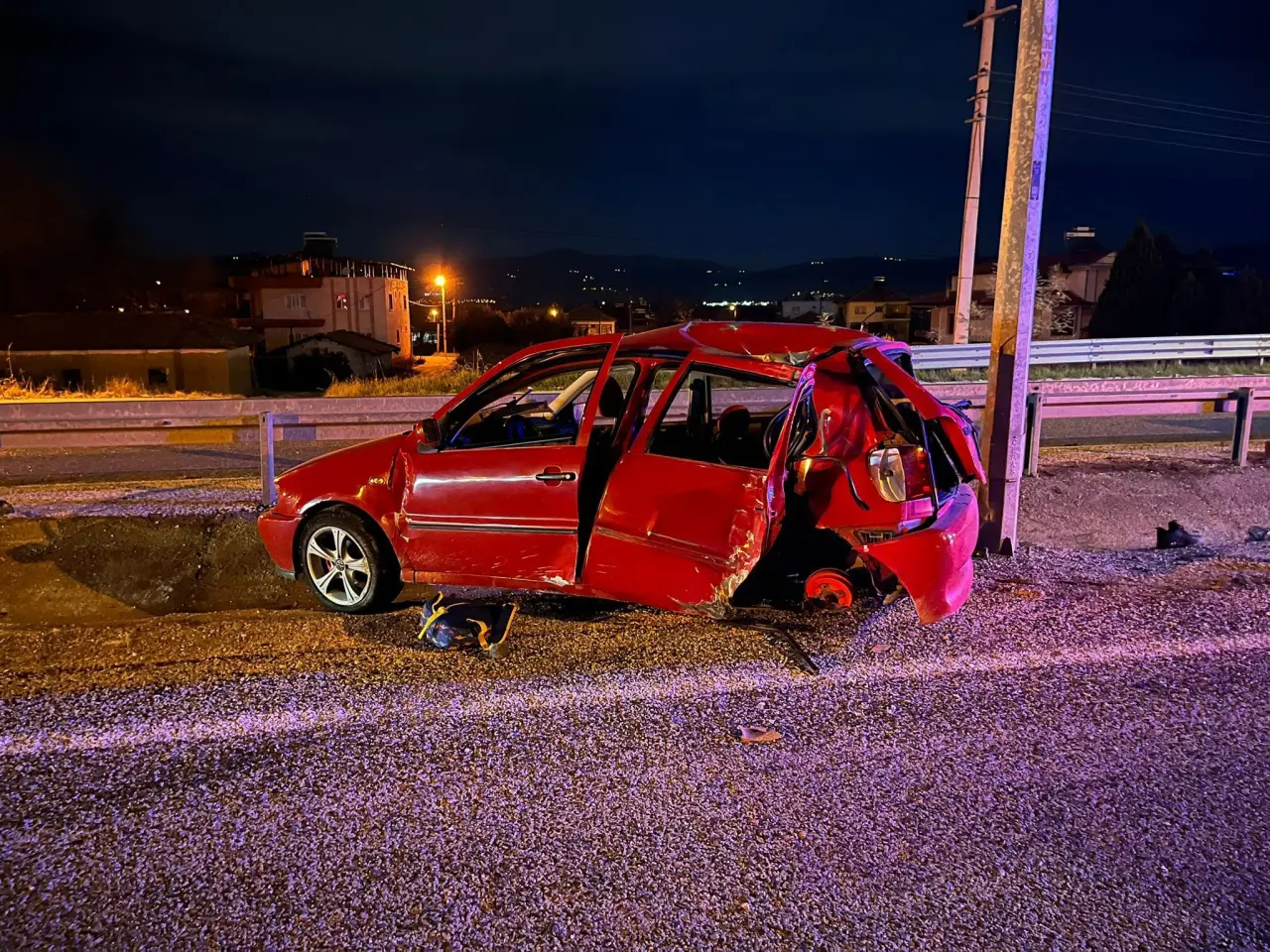 Manisa Sarıgöl’de feci kaza! 2 ölü, 1 ağır yaralı 1