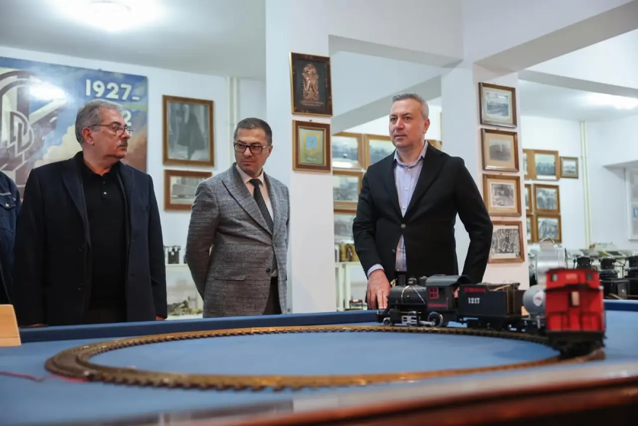 TÜRASAŞ Sivas’ta Tarihle Buluşma: Başkan Uzun Müzeyi Ziyaret Etti 5