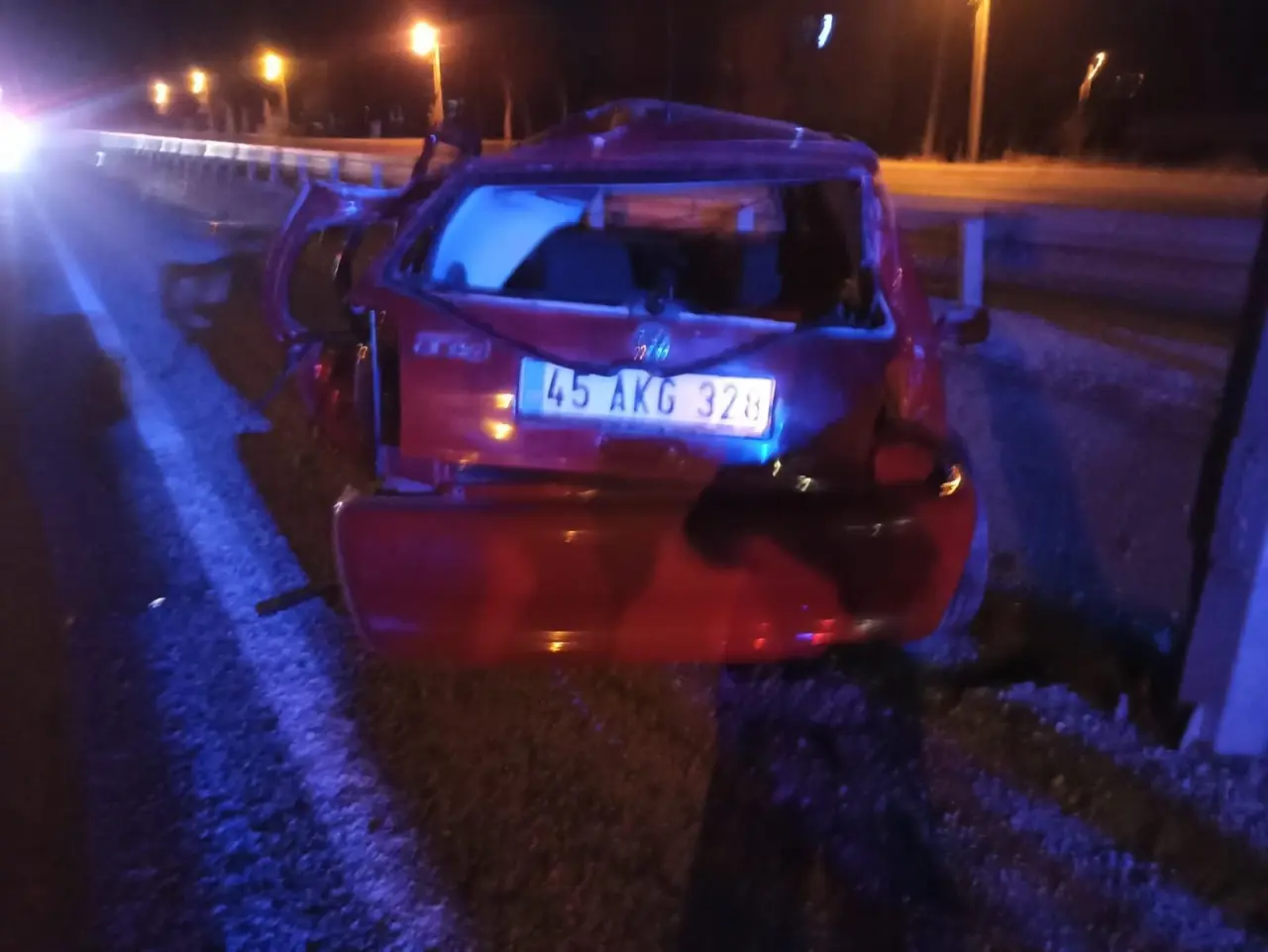 Manisa Sarıgöl’de feci kaza! 2 ölü, 1 ağır yaralı 2