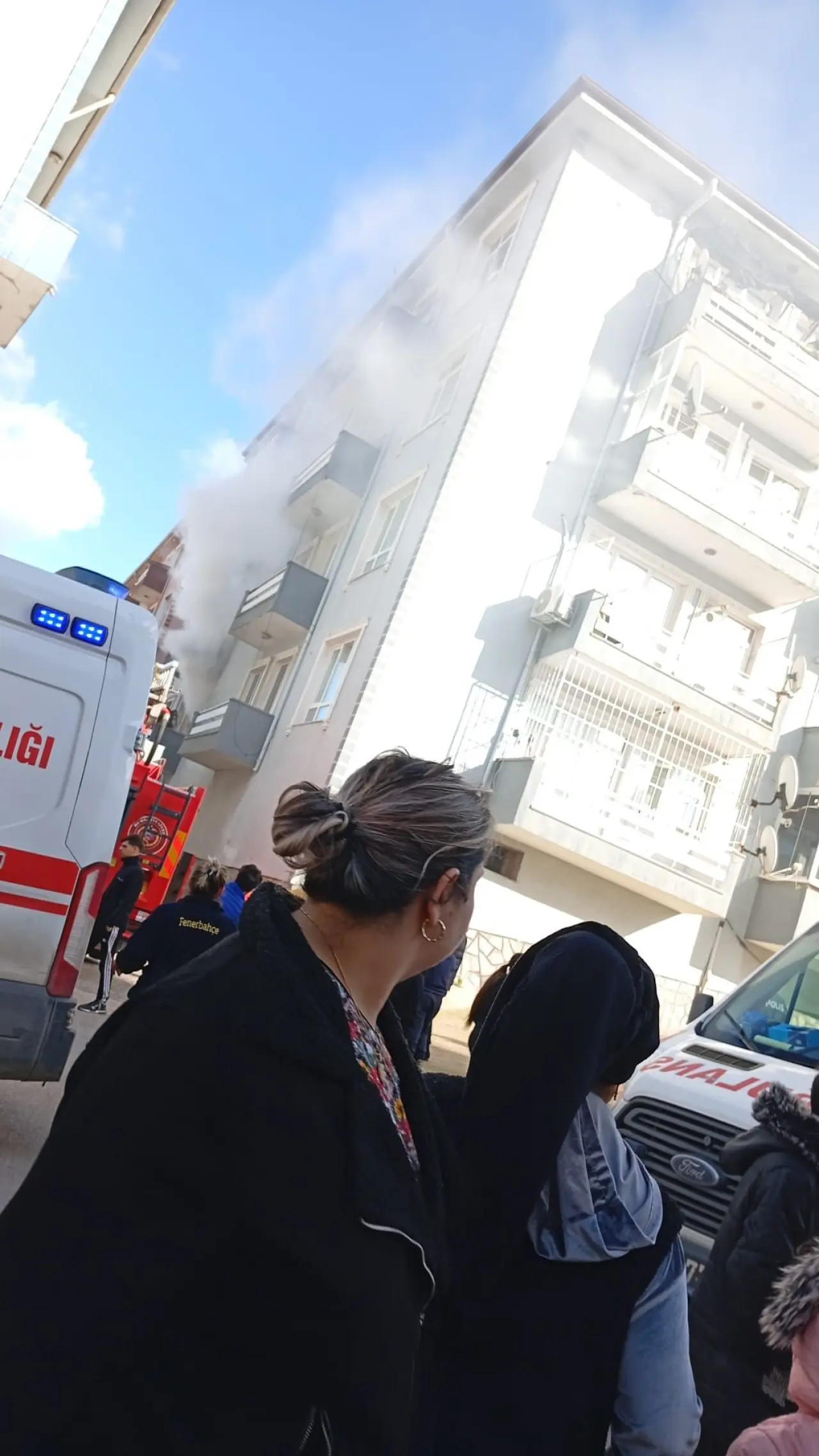 Evde mahsur kaldı, alevlerden kurtulamadı! Yatalak adam kedisiyle birlikte can verdi 2