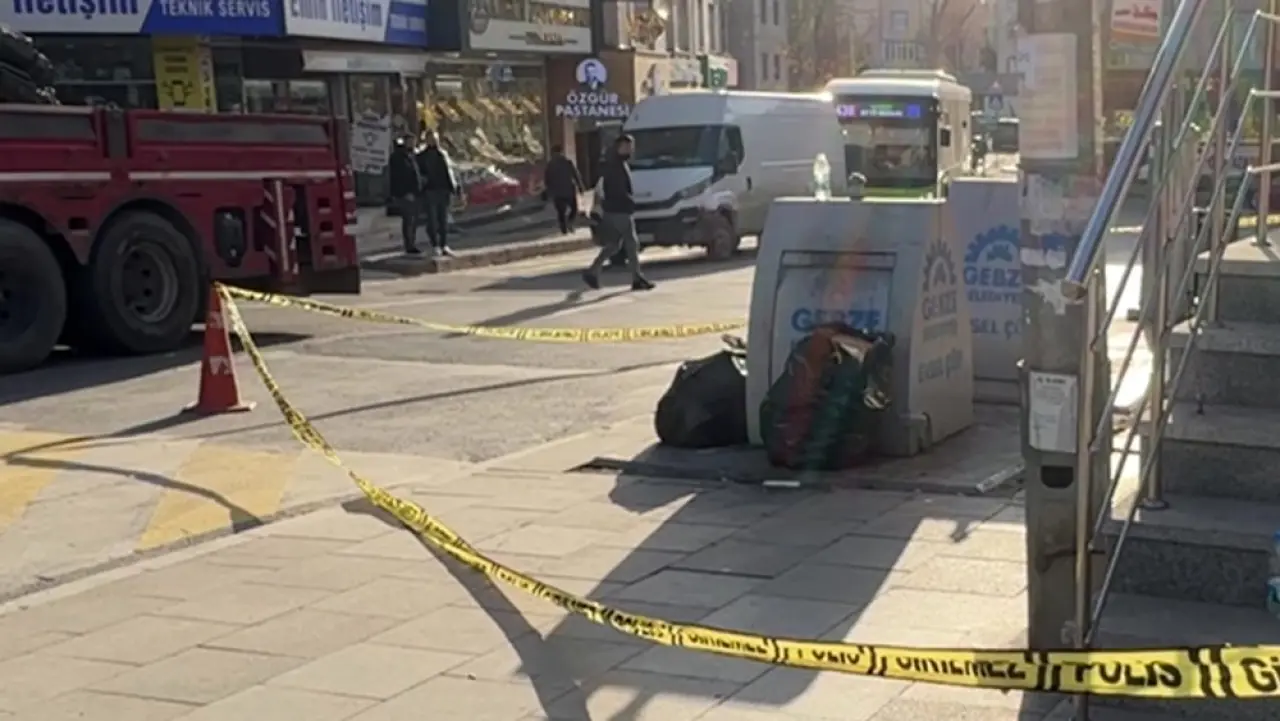 Otobüs durağında dehşet! Hedef başkasıydı, kurşun anneye denk geldi 1