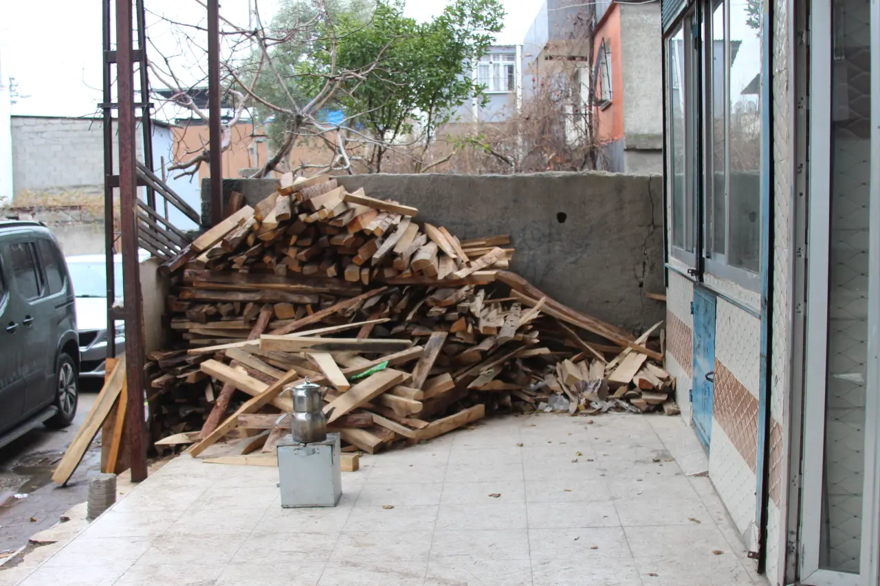 Çay demleyecekti, kendini yaktı: 'Yanmışım ama stres yok' diyen ustanın şoke eden anları 6