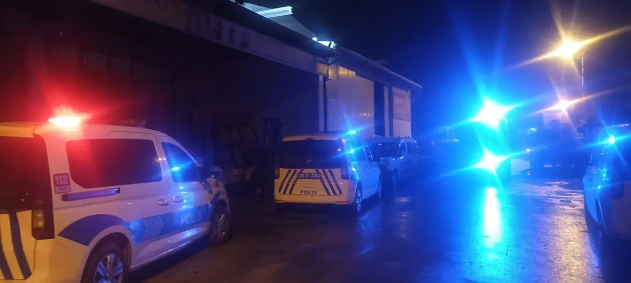 Denizli'de şoke eden olay! Genç esnaf iş yerinde ölü bulundu 1