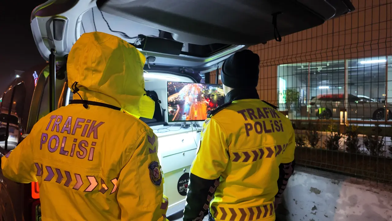İlk denetimde ilk ceza: 'Ehliyet zarfımı polis açsın' dedi, pişman oldu! 2