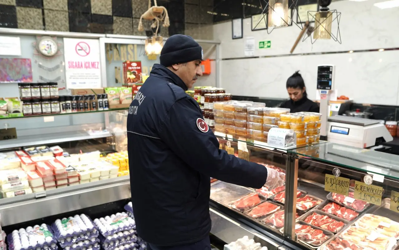 Halkın sağlığı öncelik: Melikgazi’de ramazan denetimleri devam ediyor 2