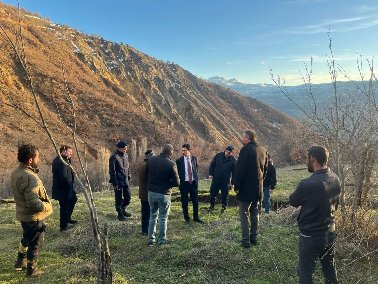 Koyulhisar İlçesi Kayaören Köyü Cevizli Mahallesi’nde Heyelan 3
