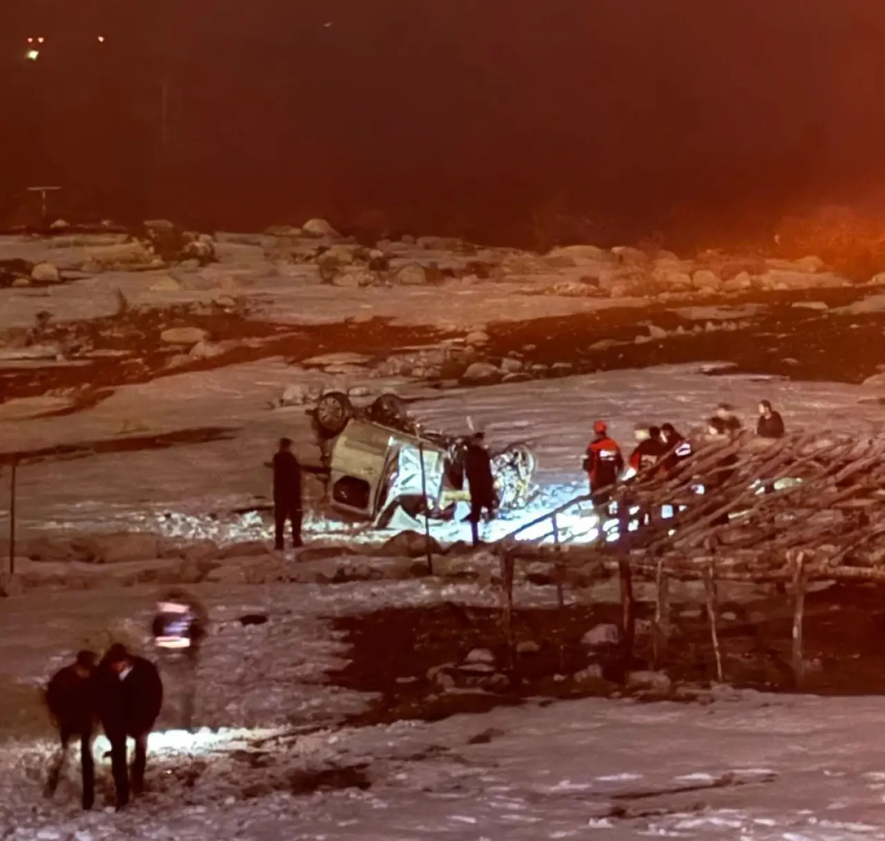 Siirt-Şırnak karayolunda dehşet! Araç defalarca takla attı, sürücü ağır yaralandı 1