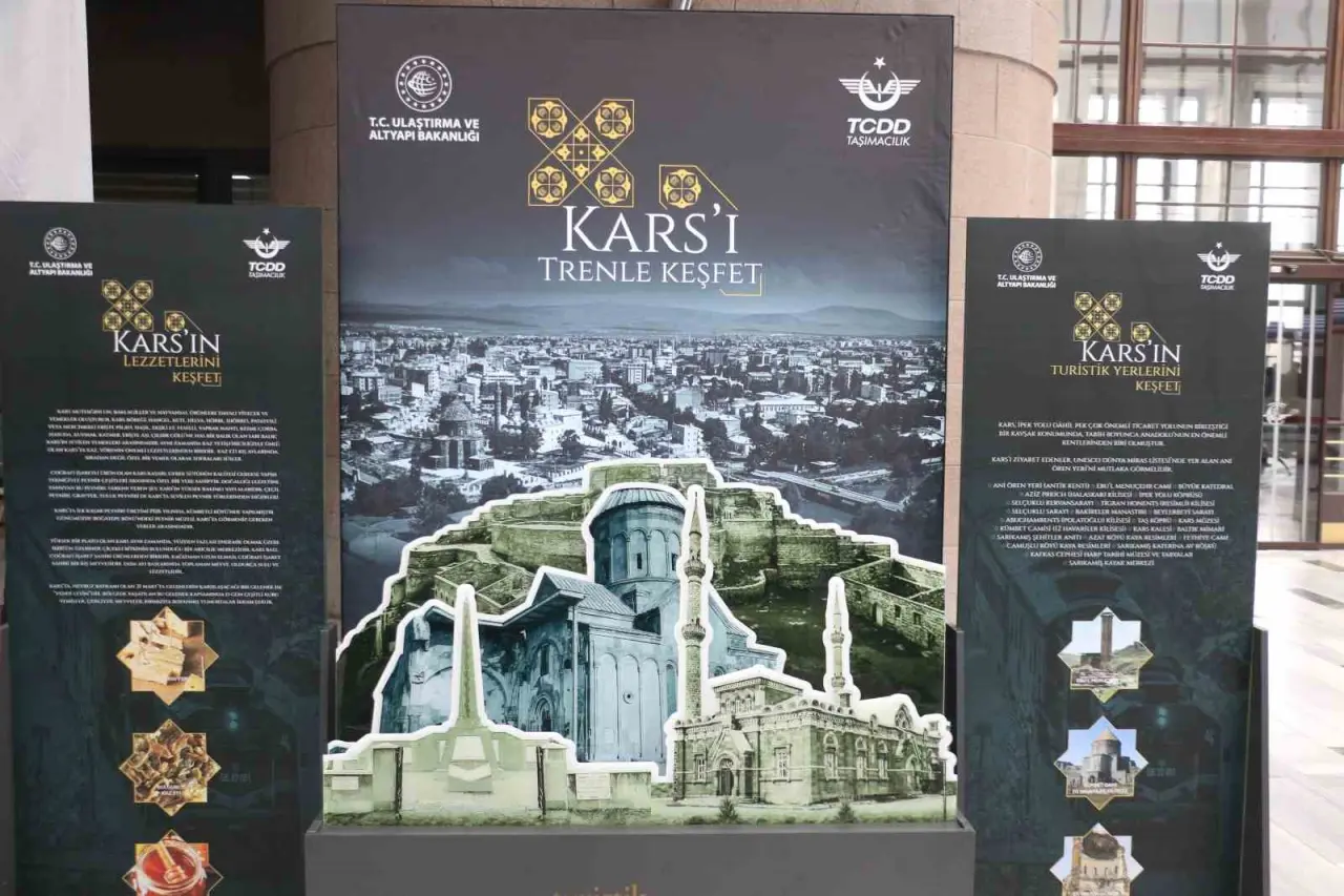 bakan-uraloglu-turistik-dogu-ekspresinin-yeni-sezonunda-10-bin-800-seyahat-tutkununa-anadolunun-buyusunu-yasatacagiz