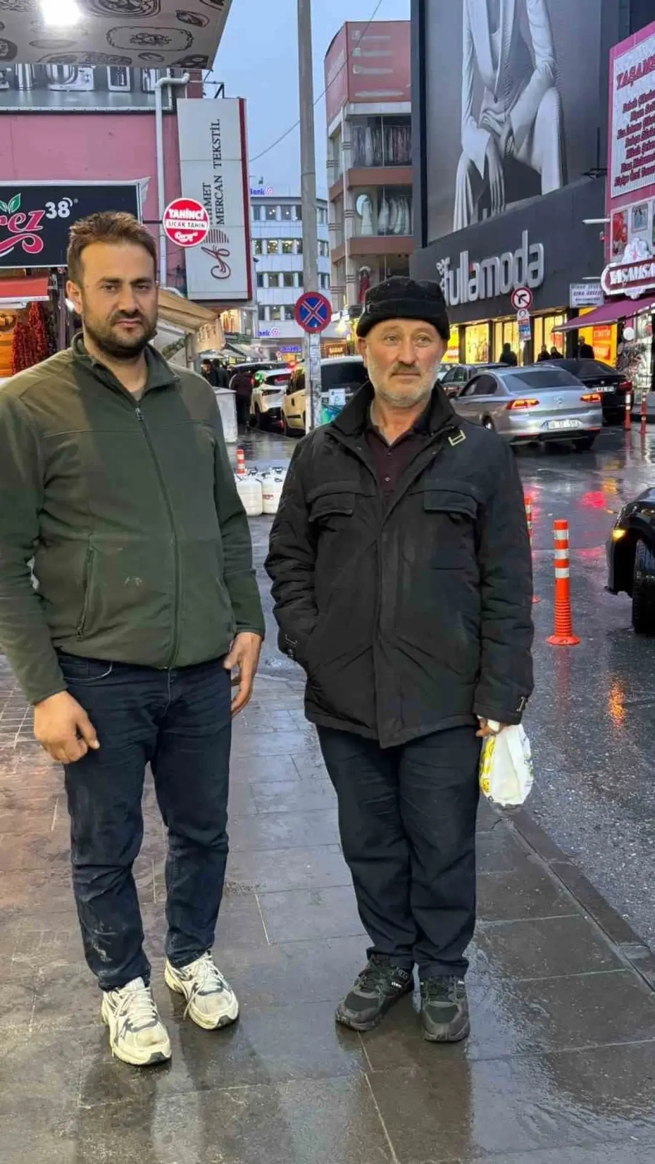 feto-yalaniyla-dolandirilmaktan-arkadasi-kurtardi