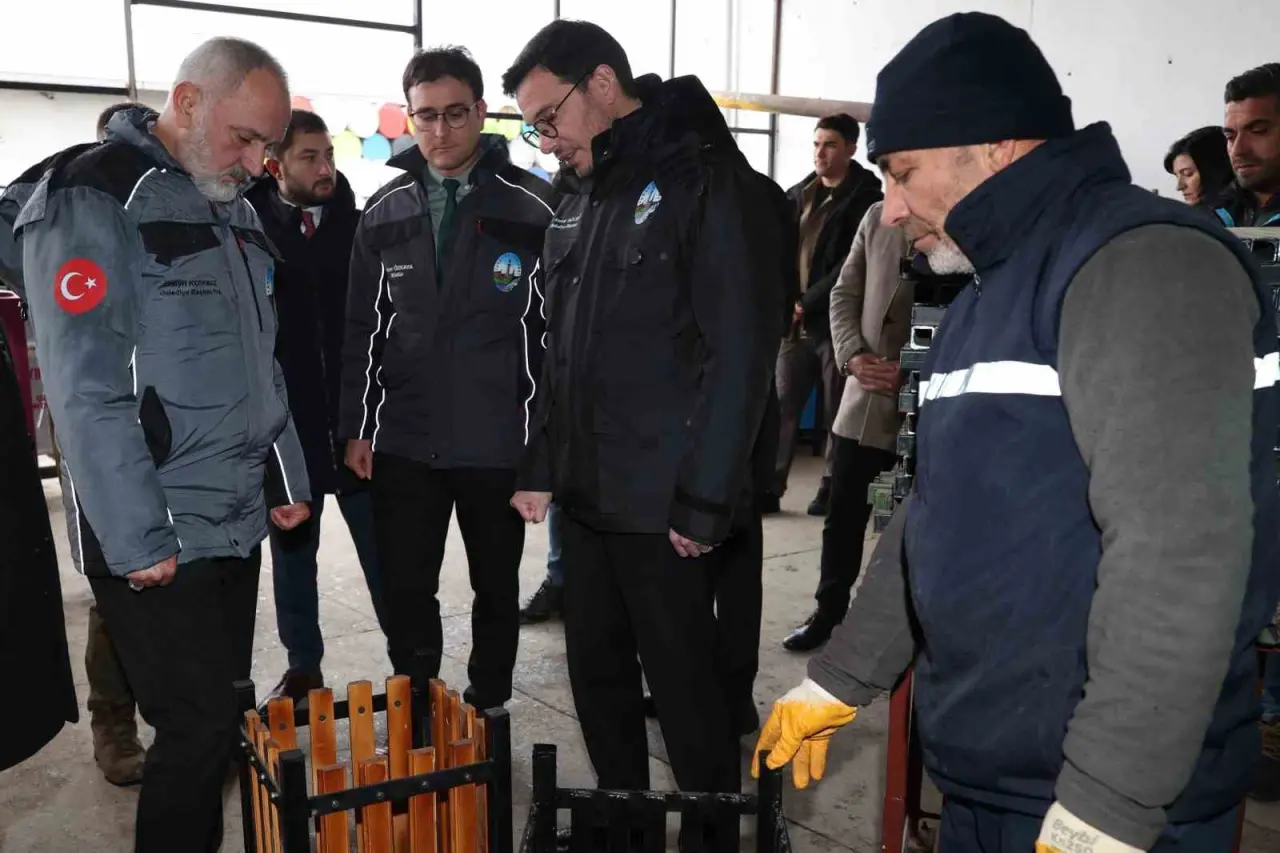 tokat-belediyesinden-cop-tenekeleri-icin-sira-disi-test