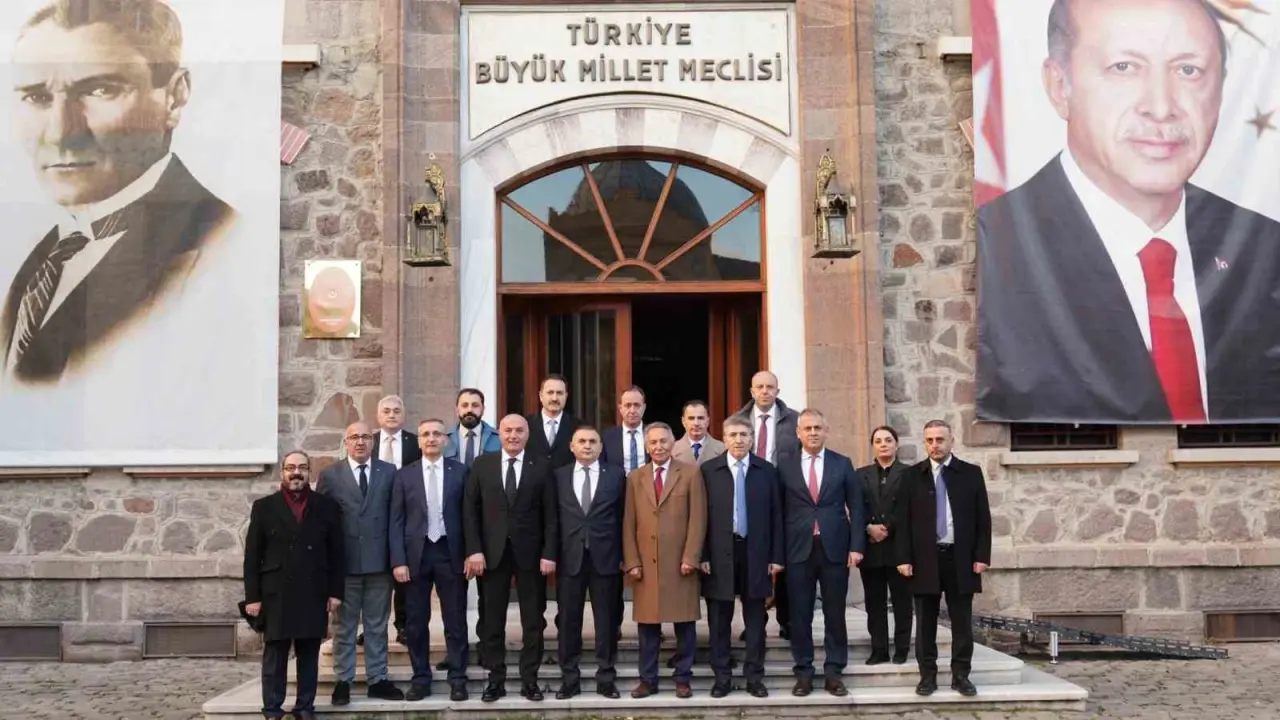 cumhuriyeti-kuran-sehirlerin-son-duragi-ankarada-gerceklestirildi