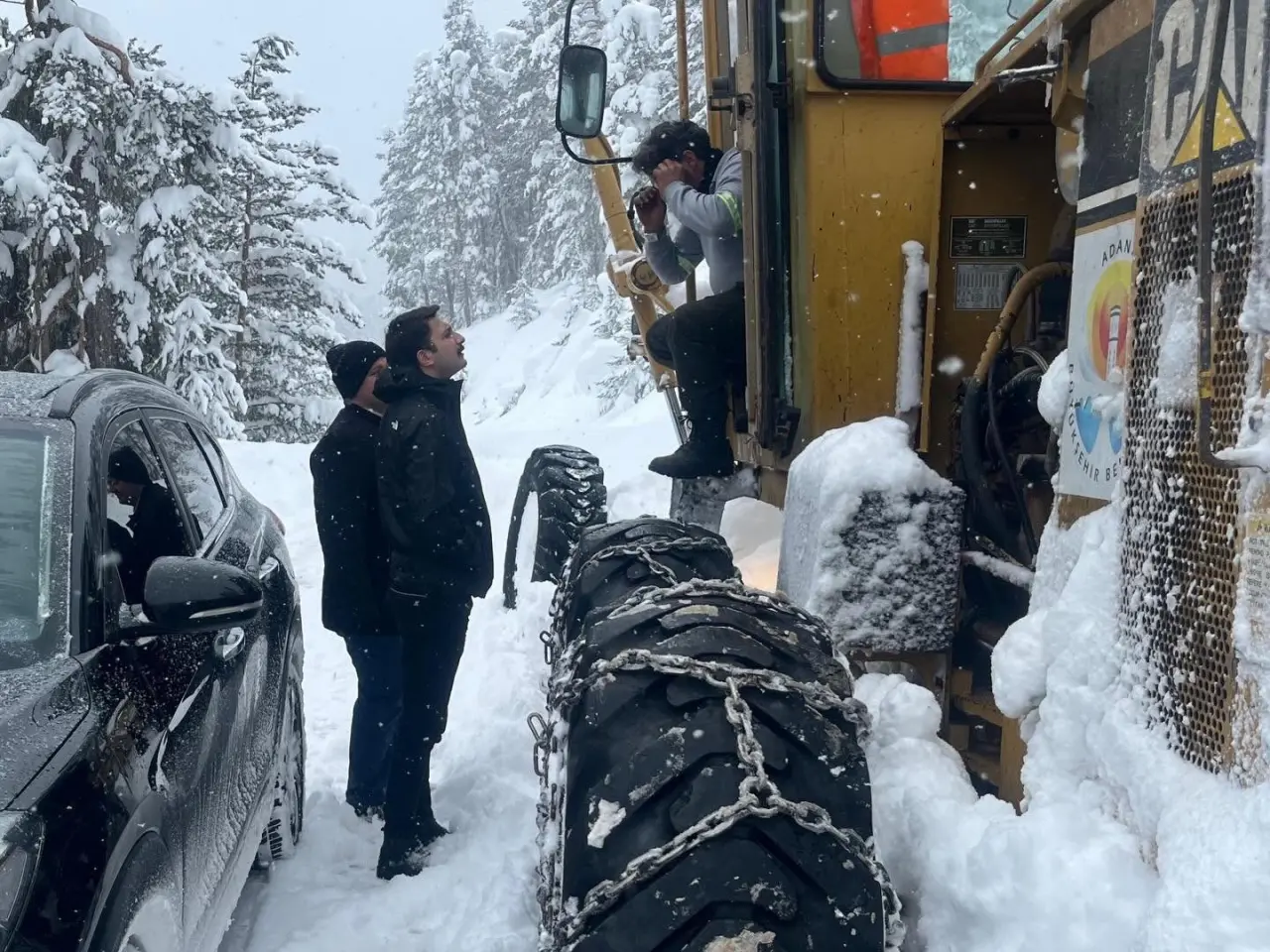 kar küreyici görseli olabilir